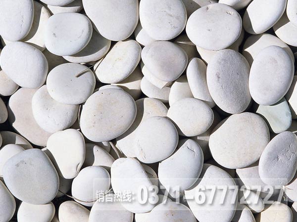 鵝卵石破碎機每小時處理多少噸鵝卵石？