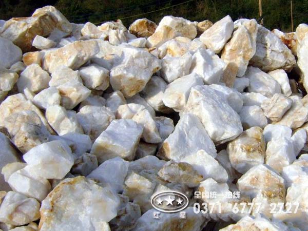 石英石粉碎機價格多少？