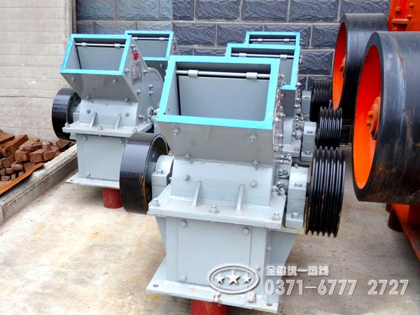 小型錘式破碎機(jī)工作原理、型號及參數(shù)