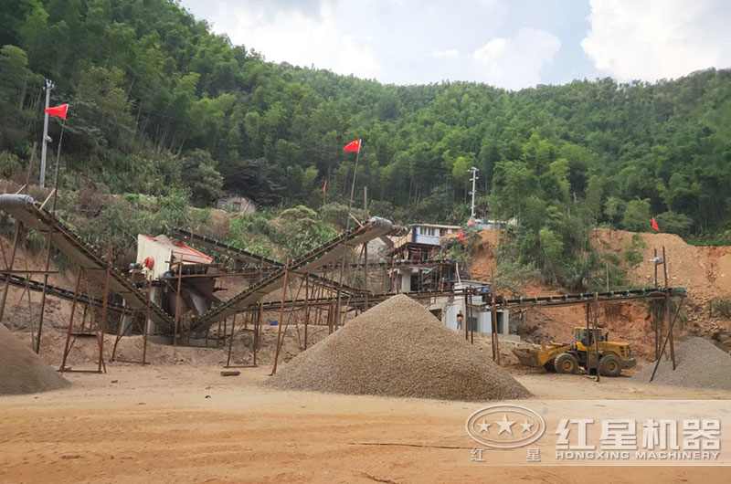 風化石破碎現(xiàn)場實拍圖