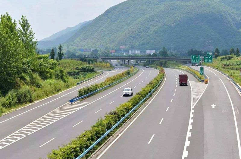 公路瀝青用礦粉設(shè)備多少錢(qián)一套？