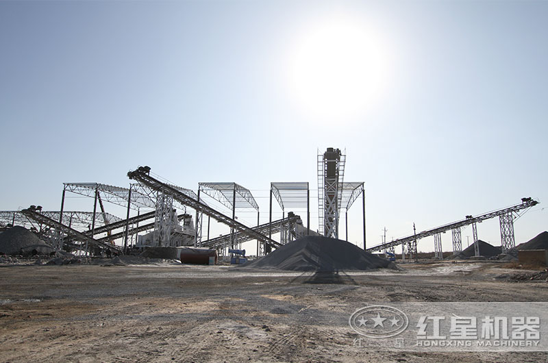 一套機(jī)制砂機(jī)器多少錢？有沒有現(xiàn)場工作視頻
