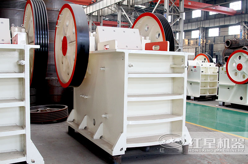 PE150*250顎式破碎機原理，價格及生產廠家